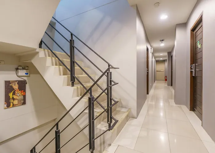 Hotel Deco Lux 3*