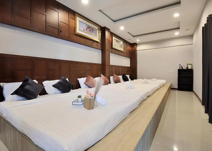 Deco Lux Hotel 3*