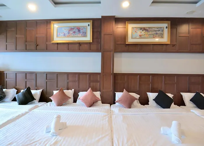 Deco Lux 3*